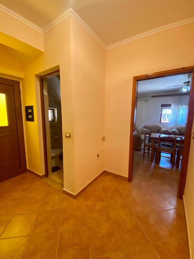 סרנדה Family Apartments מראה חיצוני תמונה