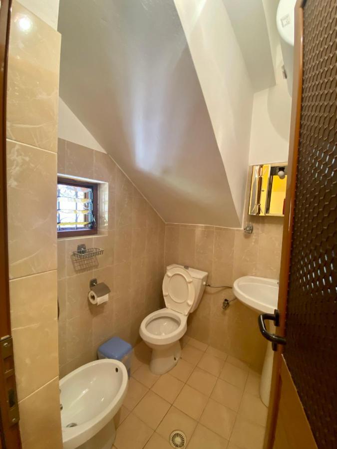 סרנדה Family Apartments מראה חיצוני תמונה
