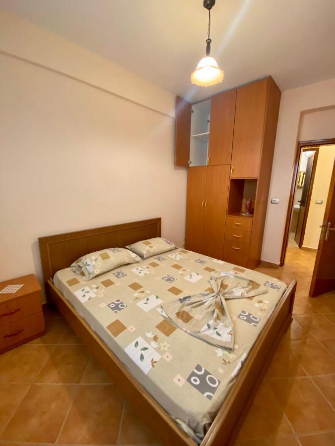 סרנדה Family Apartments מראה חיצוני תמונה