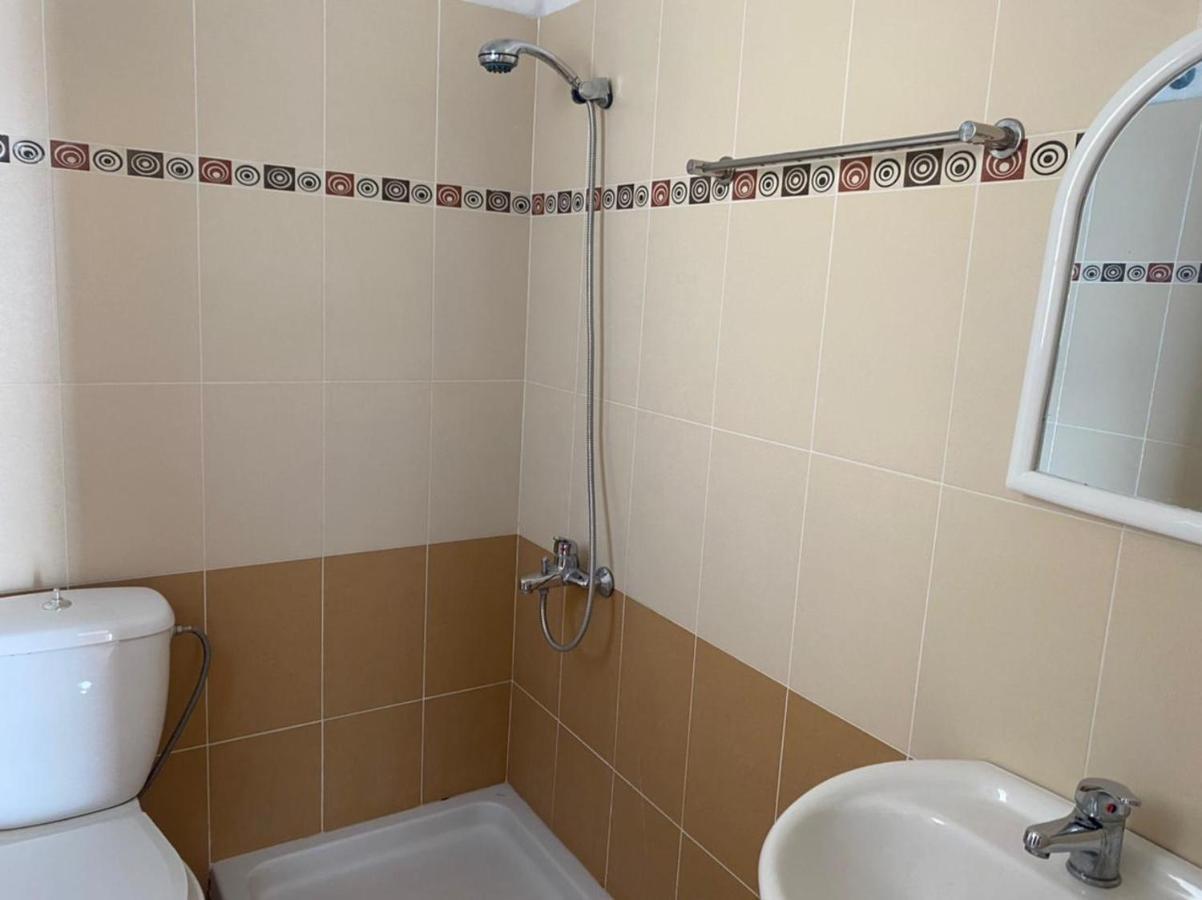 סרנדה Family Apartments מראה חיצוני תמונה