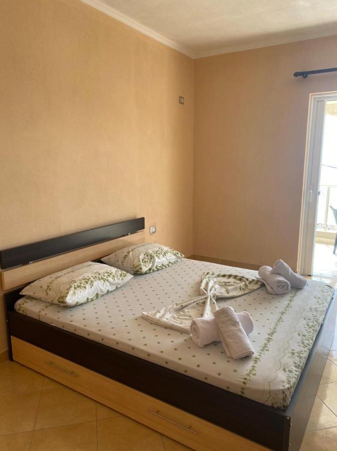 סרנדה Family Apartments מראה חיצוני תמונה